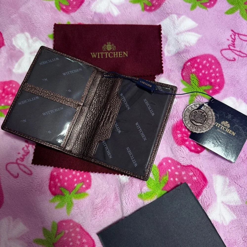 Wittchen Polish European Luxury Brown Leather Passport Holder — NEW Travel